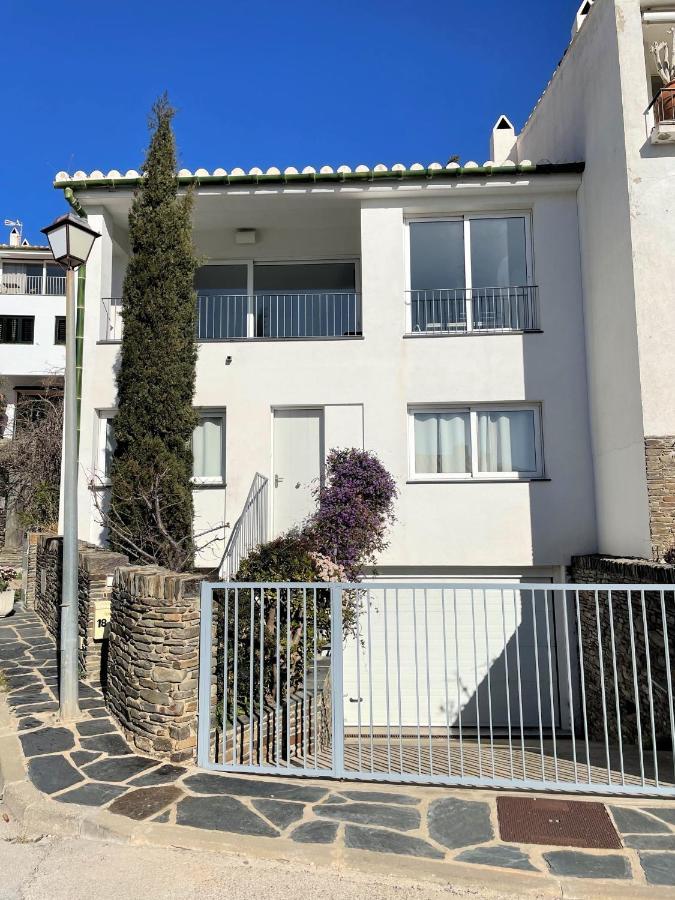 Heretat - Casa Con Garaje A 5 Minutos Del Centro Кадакес Экстерьер фото